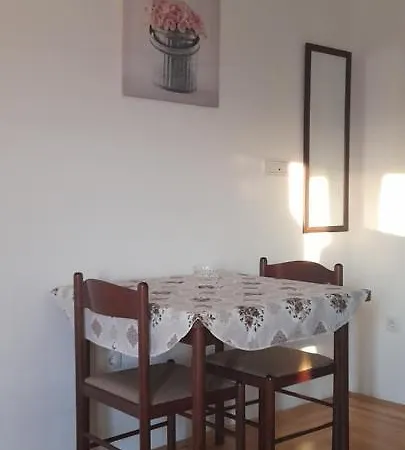 Luka Apartmán *